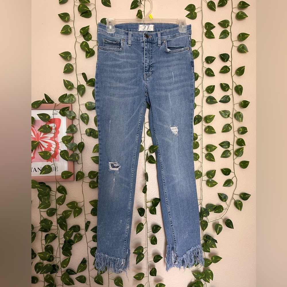We The Free Free People Distressed Jeans Size 27 women’s boho casual prep